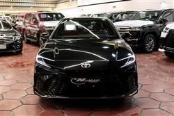 تۆیۆتا کامری